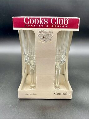 Vintage Centralia Collection by Cooks Club Champagne Flutes Set of 4 6oz NIB